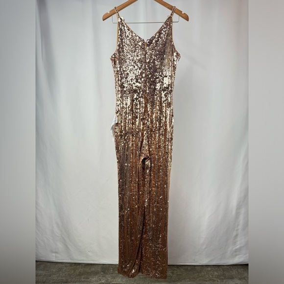 NWT Dress The Population Charlie Sequin Jumpsuit in Soft Gold Multi Size Medium - Picture 11 of 12